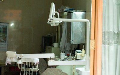 Le guide complet du matériel dentaire en 2026 : Innovation, ergonomie et sécurité