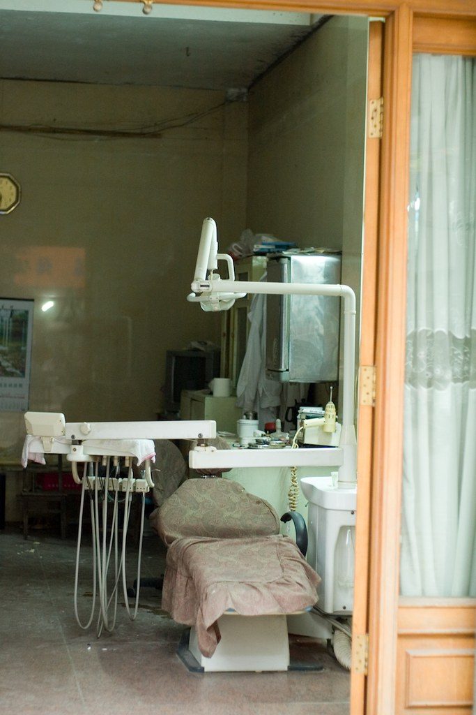 Le guide complet du matériel dentaire en 2026 : Innovation, ergonomie et sécurité